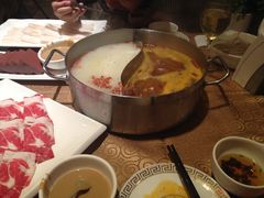 -小天鹅火锅·一线江景洪鼎旗舰店(洪崖洞店)