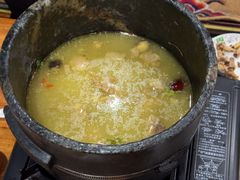 -鲁朗边巴次仁农家石锅