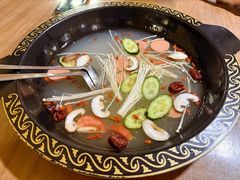 -小志家.野生菌鲜切牦牛肉牛杂火锅