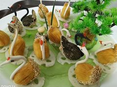 榴莲酥-名轩·中餐厅(南京玄武湖假日酒店)