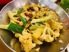 干锅花菜-有红鸡毛店·川菜(建设路店)