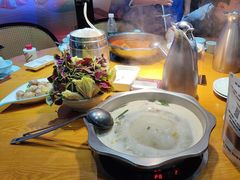 -亮欢寨快活林 酸汤鱼(仁怀店)