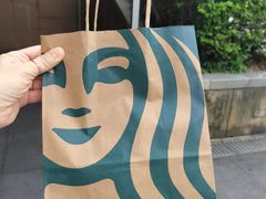 -星巴克(广州动漫星城东区店)