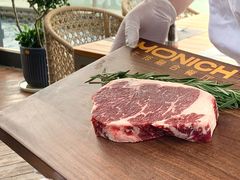 -MONICH牛排融合餐厅(和义大道购物中心店)