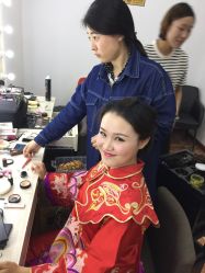 -上花轿婚纱摄影