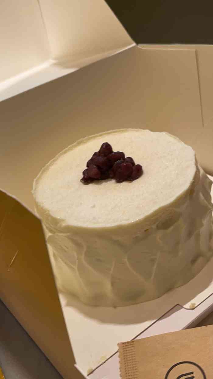 喜茶(天环广场一楼lab店)-"蛋糕90是好吃的豆豆蛋糕有惊喜上次吃.