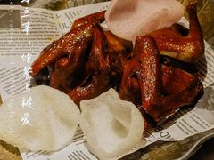 -蝴蝶里·粤菜·点心(滨江龙湖店)