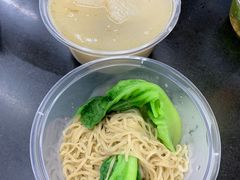 筒骨萝卜汤竹升面-非凡肠粉皇(西华路店)
