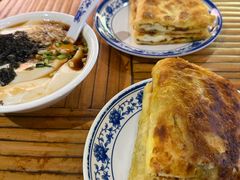 -老客满蛋饼(双塔市集店)