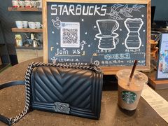 -星巴克(七宝领展广场1F店)
