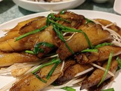 韭菜芽菜炒猪肠粉-花城苑广府菜(侨鑫店)