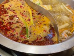 -沸炉重庆老火锅(军事博物馆店)