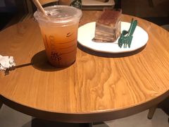-星巴克(西藏路店)