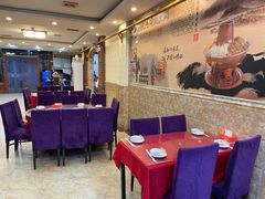 -鑫渔港海鲜本地菜·山海关浑锅(东戴河店)