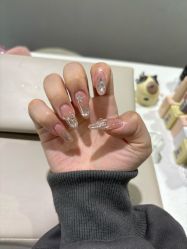 -晨·艺美甲美睫
