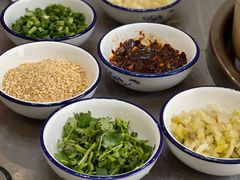 -黑河坝泡姜鸡贡椒鱼(贾旗路店)