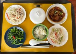 -月之旅·尊 高端月子会所(科馨别墅一店)