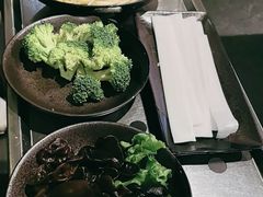 -重庆九记老火锅(广场店)