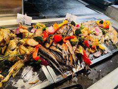 -飨食汇全日制餐厅·昆山皇冠假日酒店(九方店)