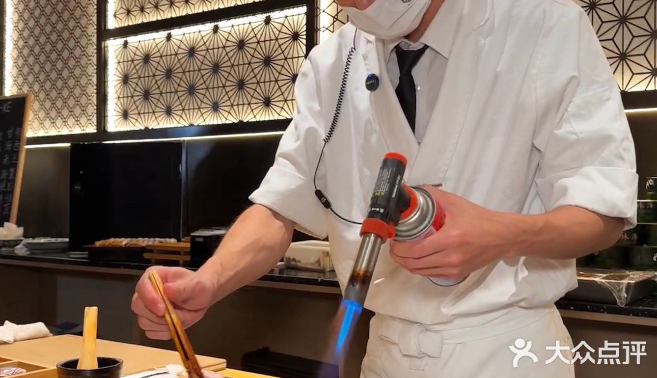 去珠海和闺蜜解锁了海胆热狗Omakase🍣