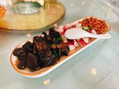 -马尔龙新疆饭店·清真(瑞景店)