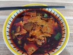 麻辣米线-老字号杨坡红油米线腊汁肉夹馍(东四道巷店)