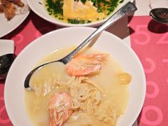 -滩外滩·本帮江浙菜(新天地店)