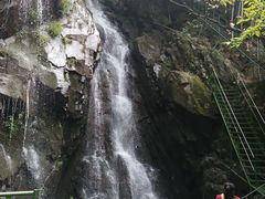 -藏龙百瀑风景区