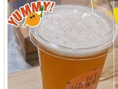 闪光爆爆黄茶-CoCo都可(长兴店)