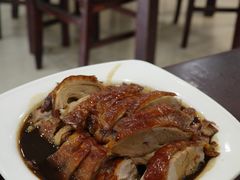 -余杨鸭鸭餐厅
