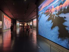 -罗红摄影艺术馆