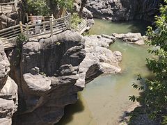 -百里山水画廊乌龙峡谷