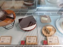 -SKROLL卡特司库·蛋糕定制·生吐司·司康(古北程家桥店)