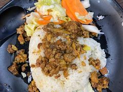 羊肉碎抓饭-陈老斯呼尔嗨吃烧烤(科巷店)