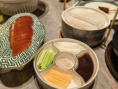 -宫燕府·京菜·烤鸭·淮扬菜(王府中心店)