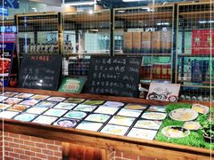 -宝燕海货工场(长江国际店)