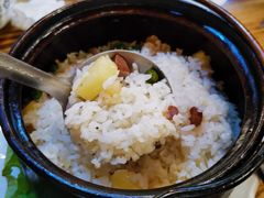 纳西铜锅饭-小锅巴纳西餐厅