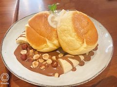 榛果巧克力奶油芝士舒芙蕾松饼-UPPER KITCHEN(延安路店)