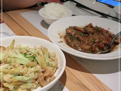 -关东小磨东北菜(漕河泾印象城店)