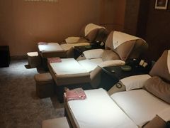 -金色印象·4K影院式足体养生(南滨印象店)