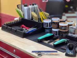 -Devilhands Barbershop男士理容店