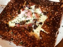 鸡蛋蘑菇熏肉荞麦可丽饼-RAC BAR(安福路店)