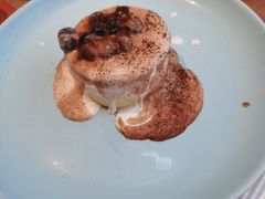 冲绳黑糖风味爆浆蛋糕PLUS-必胜客(五道口店)