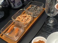 -忆江南·临江鱼馆