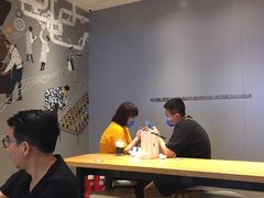 大堂-星巴克臻选(北京银泰店)