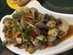 -覃记海鲜美食餐厅