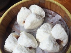 -新大咀港式茶餐厅(宝山万达店)