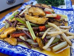 武当地三鲜-老味道1992(武当山店)