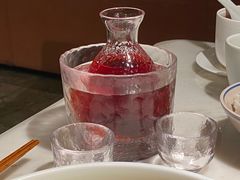 自制杨梅酒-初蓉丨遇见新川菜(亲贤街荣耀店)