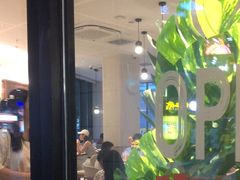 -必胜客(阿罗海店)